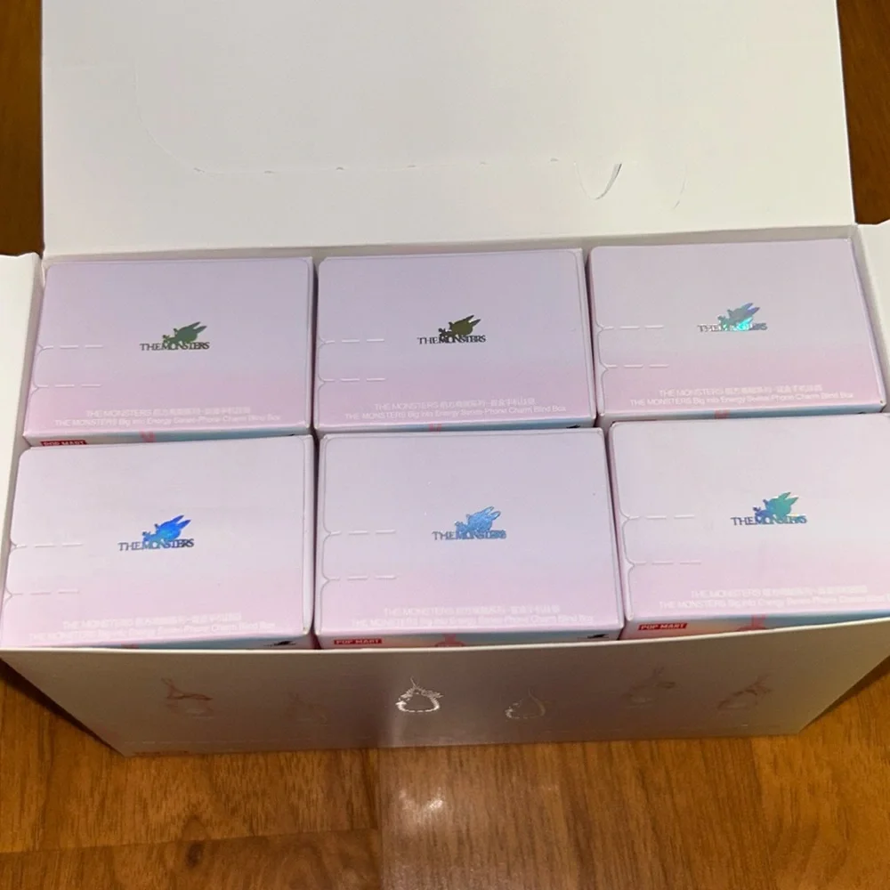 Brand New in Box THE MONSTERS Big Into Energy Phone Charm ‘HAPPINESS’
